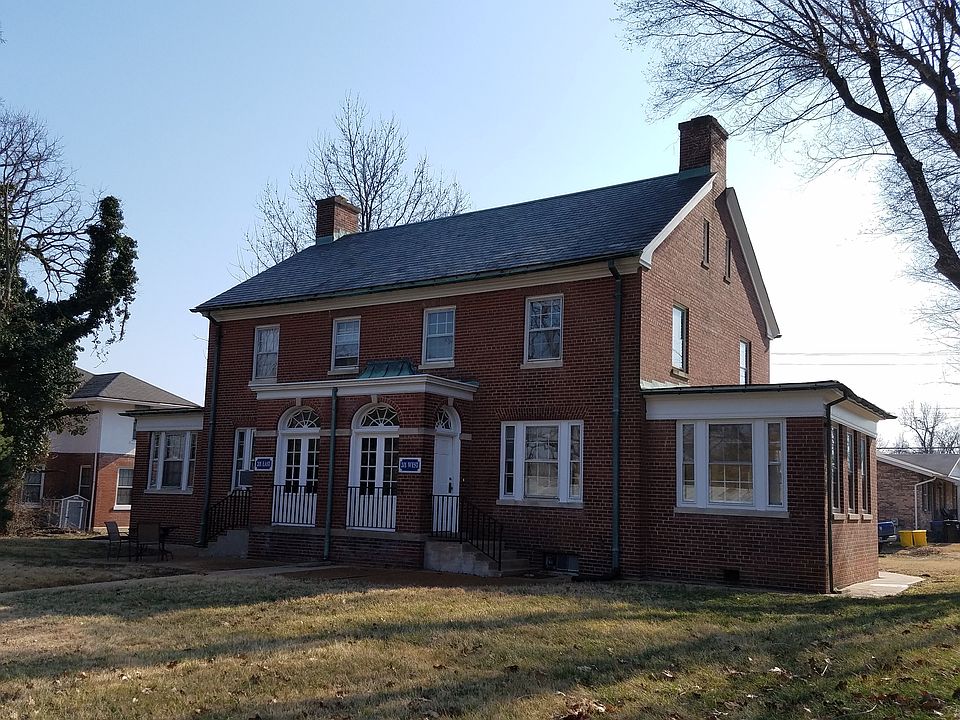 201 Sherman Ave West Side