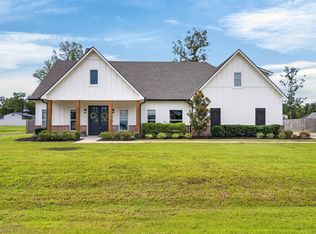 690 Popsi Dr, Stonewall, LA 71078