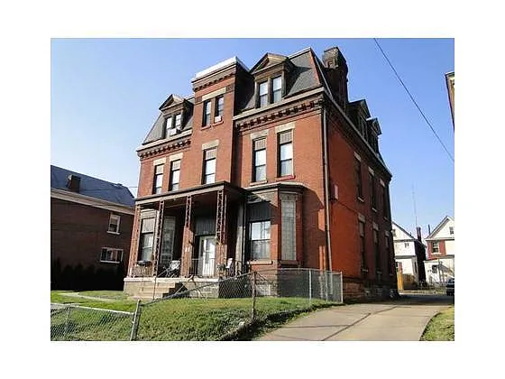 1814 Harpster St #4 photo 1