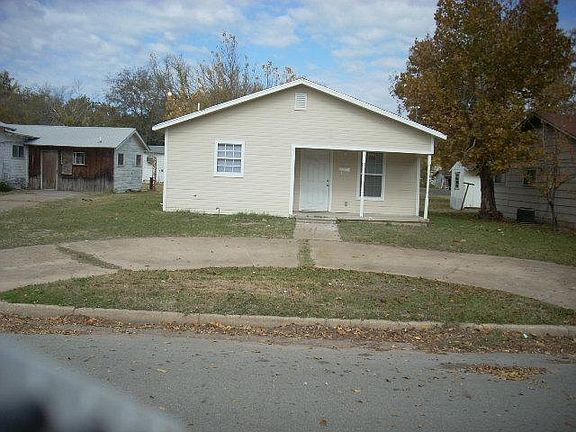 2nd image of 456 Van Sickle St