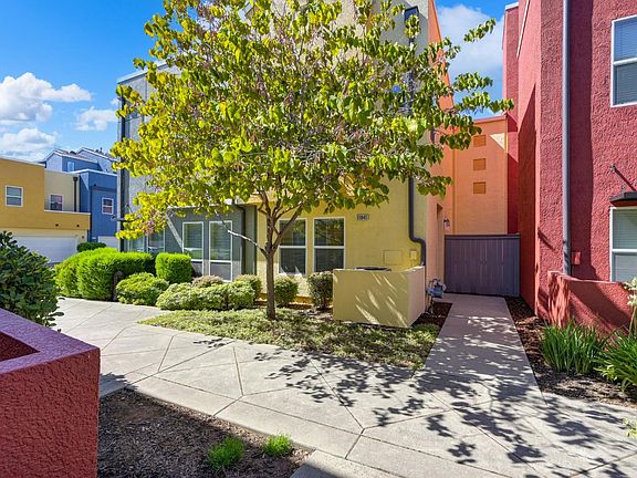 3rd image of 10840 Nederland Way