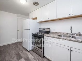 307 Greenlee Rd, Pittsburgh, PA 15227