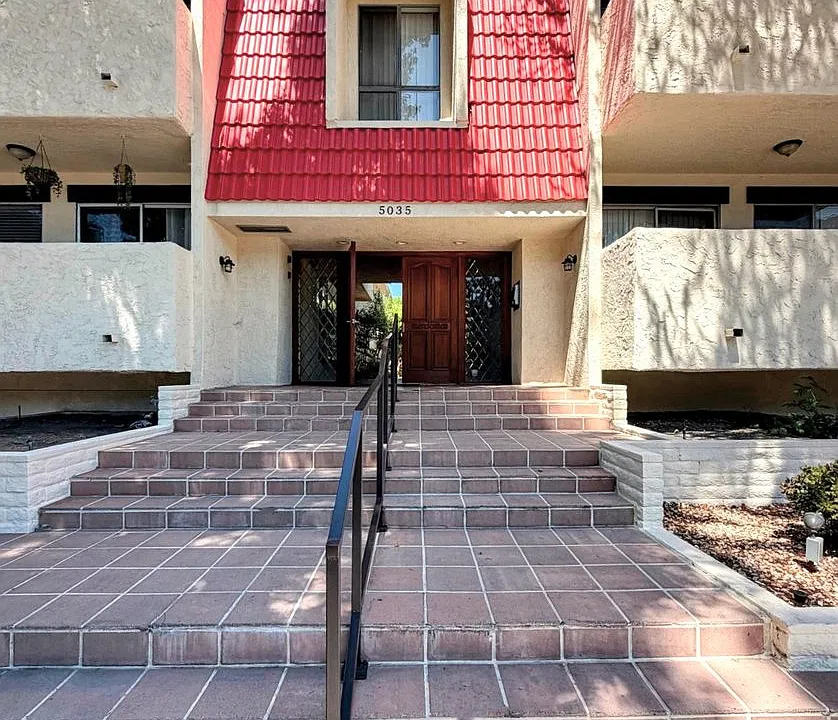 5035 Coldwater Canyon Garden