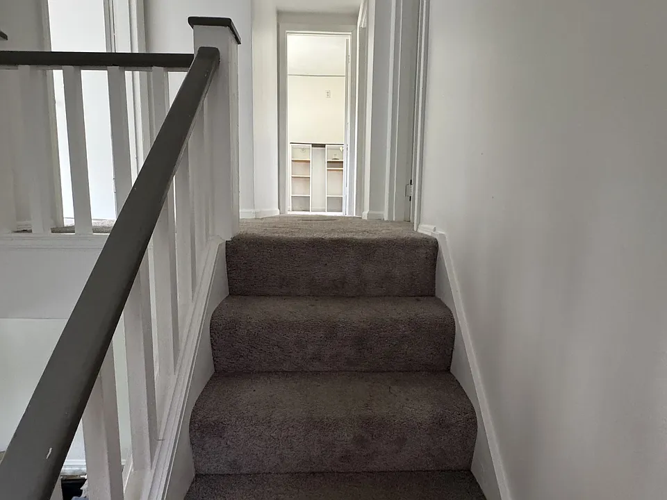 14 Mary St