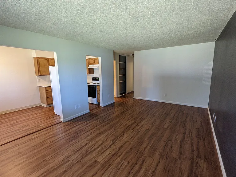 Cully Park Apartments — Photo 56