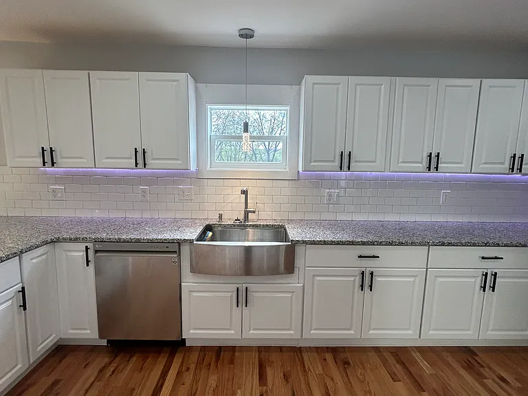 75 Beech St #1 — Photo 6