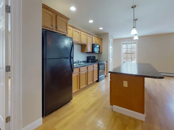 Golden Heights, 25-27 Chicopee Ln #0d0e0053c, Biddeford, ME 04005