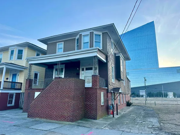 220 S Seaside Ave, Atlantic City, NJ 08401