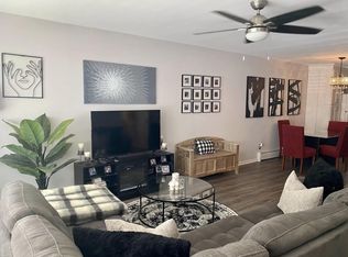707 N Dorset Ave APT B4, Ventnor City, NJ 08406
