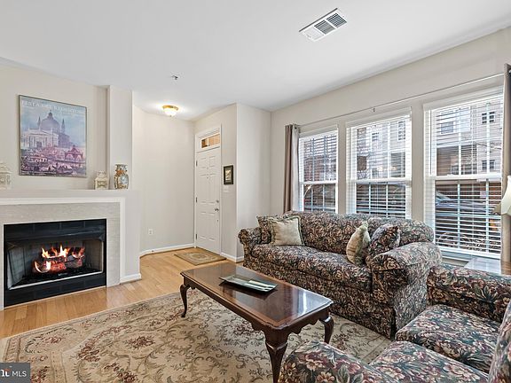 5th image of 5099 Donovan Dr