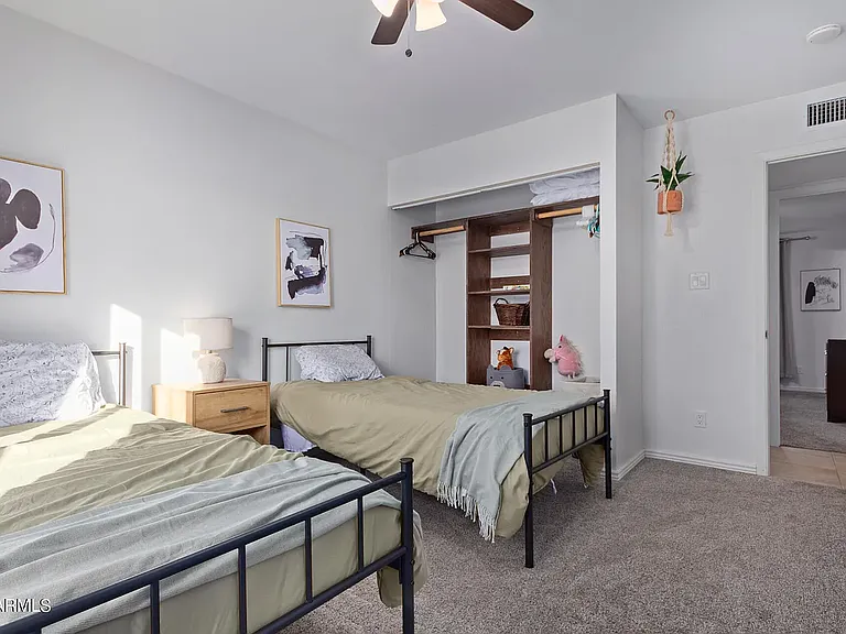 3215 S Kachina Dr — Photo 22