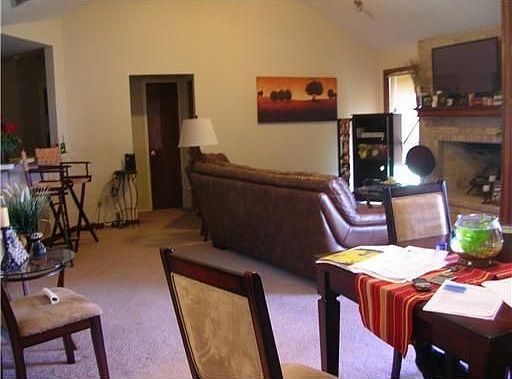 3rd image of 3846 Devils Creek Dr