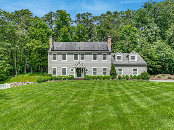 17 Dan Beard Lane, Redding, CT 06896