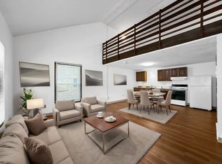 320 Stanton Avenue, Ames, IA 50014