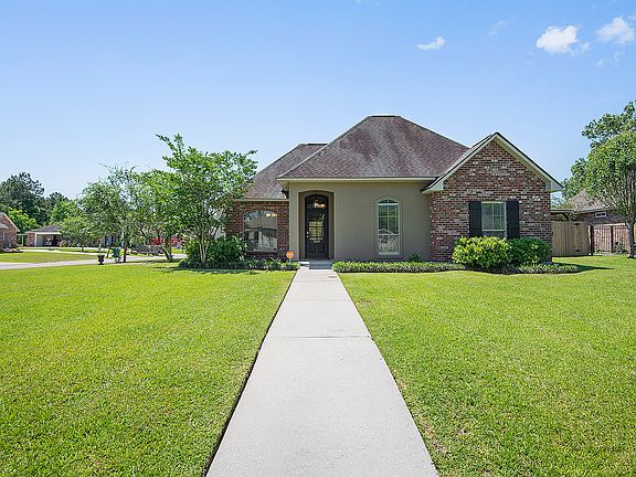 3rd image of 9094 Willow Bend Dr