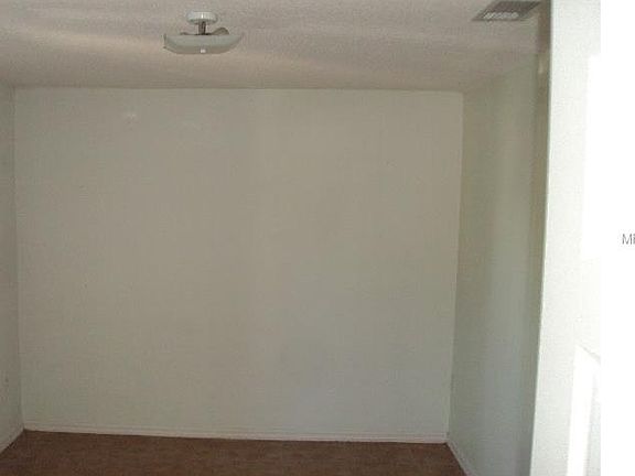 2nd image of 1174 Jade East Ln