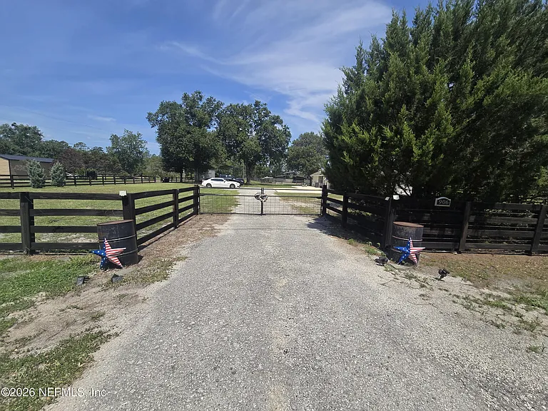 906 County Road 217 — Photo 39