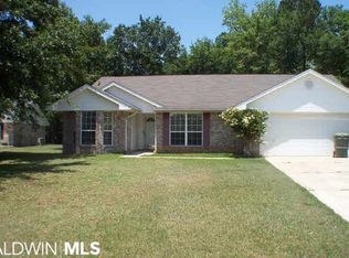 111 N Pine Place Dr, Foley, AL 36535