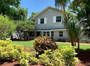 1495 S Oaks Dr, Merritt Island, FL 32952