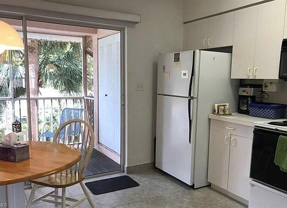 3rd image of 303 Quail Forest Blvd APT 226