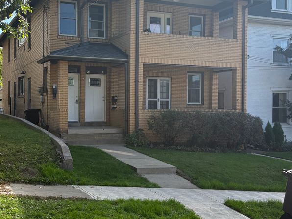 386 1/2 W Woodland Ave