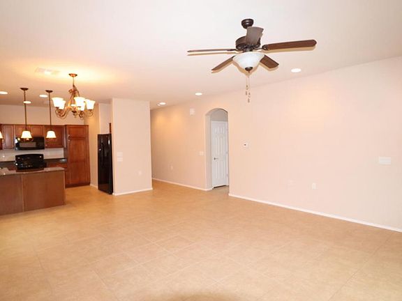 4th image of 13981 E Stanhope Blvd