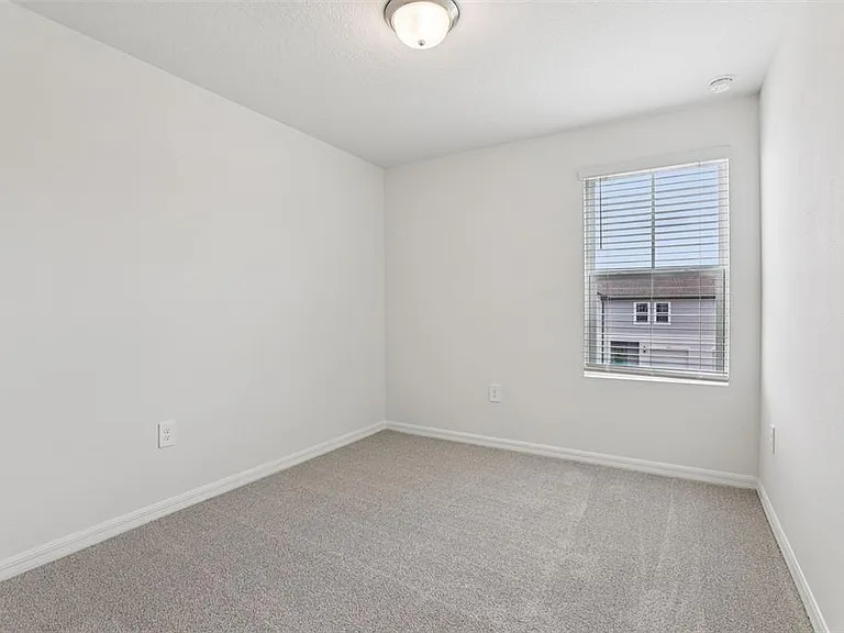 16354 Bird Of Paradise Ave — Photo 30