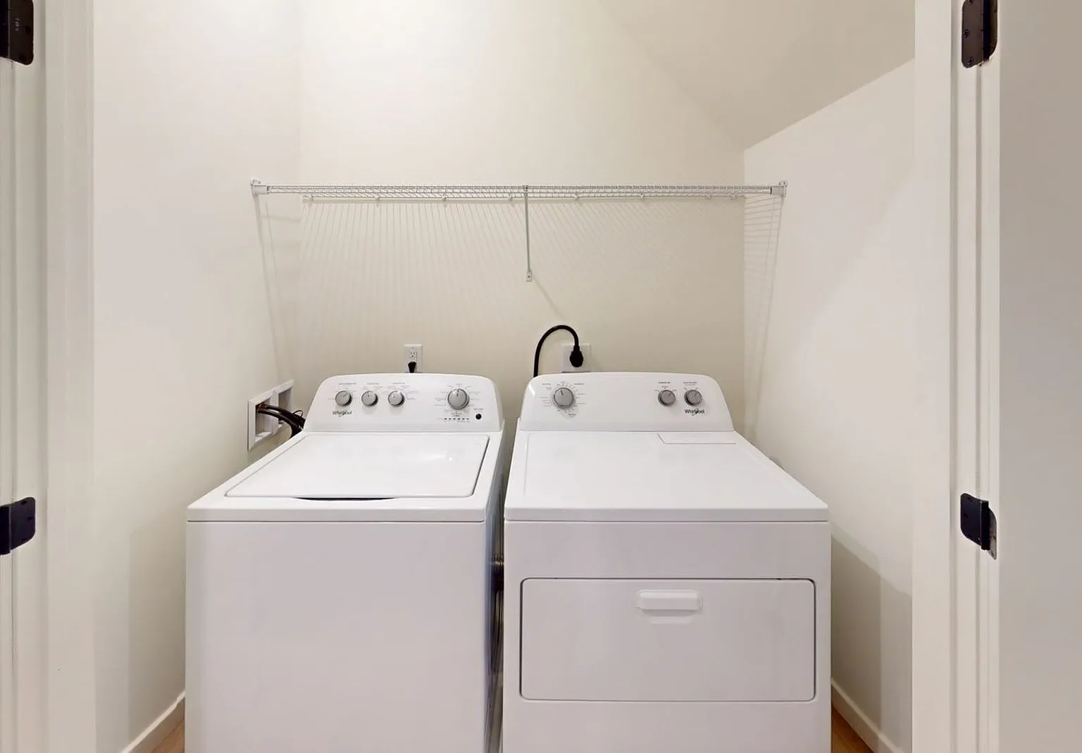 Emerson Flats — Photo 4