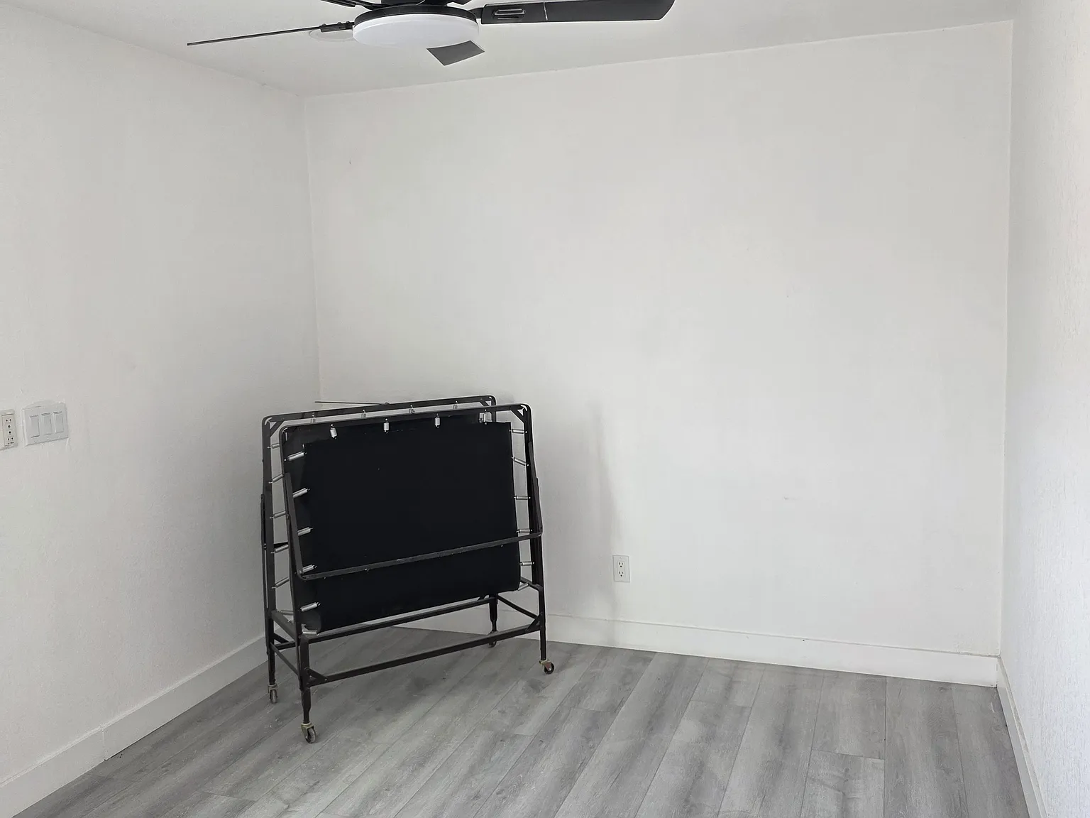 1 bed, 550 sqft, $1,900 — Photo 3