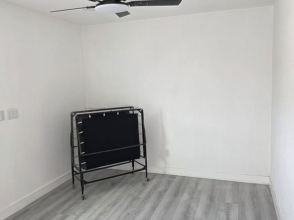 3rd image of 1 Columbet Ave