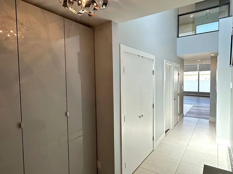 1525 Bellevue Ave #102 — Photo 7