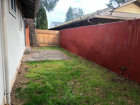 2nd image of 3312 E 18th St APT 12