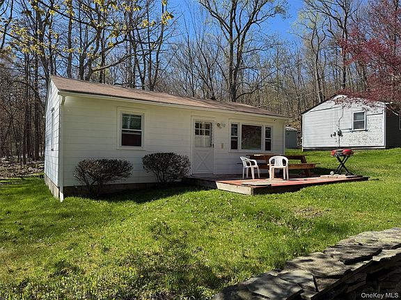2nd image of 117 Firwood Road S