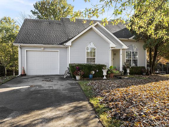 3rd image of 1715 Broadripple Dr