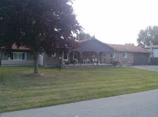 17156 Park Ln, Fraser, MI 48026