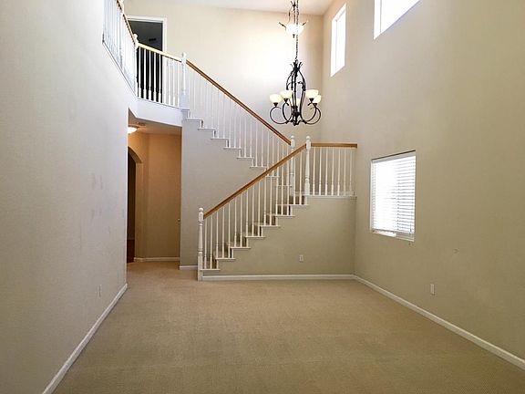 3rd image of 4103 Memoir Ave