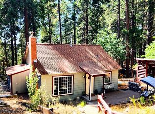 2972 Sunset Dr, Pollock Pines, CA 95726