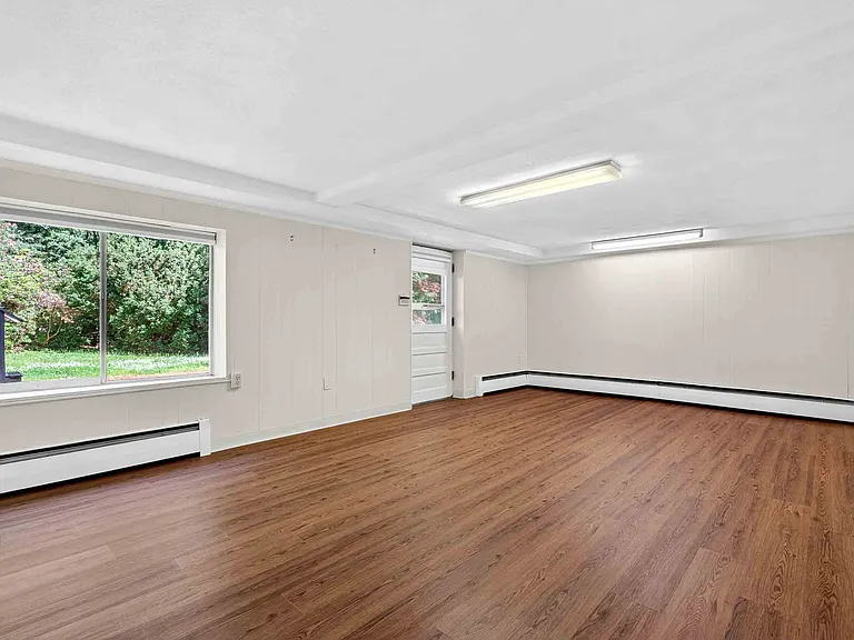 30 Fairbanks Rd — Photo 24