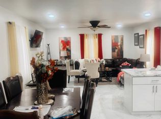 728 NW 171st St #1, Miami, FL 33169
