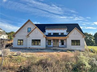 3714 Beroth Cir, Pfafftown, NC 27040