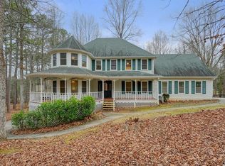 402 W Leslie Ct, Woodstock, GA 30188