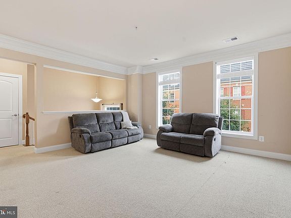 5th image of 2278 Margraf Cir
