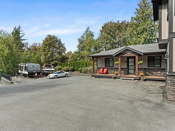 4th image of 41501 Old Yale Rd