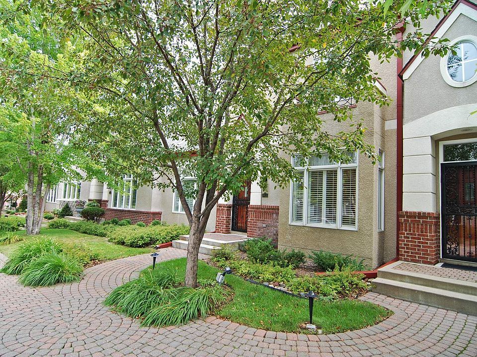 Turn-key home in demand Coventry!