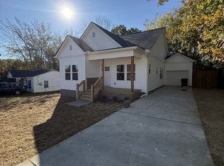 910 17th Ave E, Springfield, TN 37172