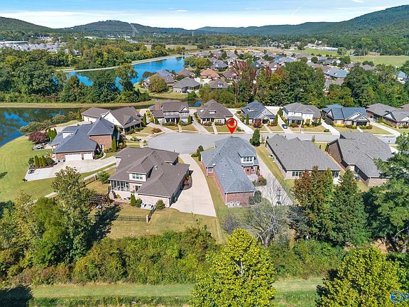5th image of 606 Indian Lake Dr