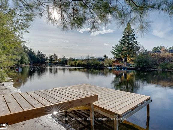 2nd image of 39 Southbank Dr #7
