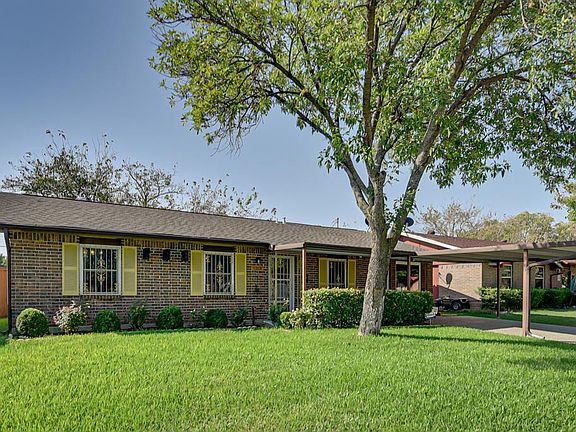 2nd image of 1313 Las Palmas Dr