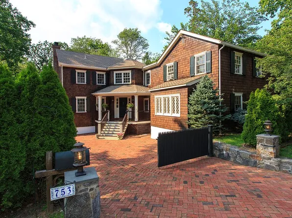 753 Boston Post Rd, Rye, NY 10580