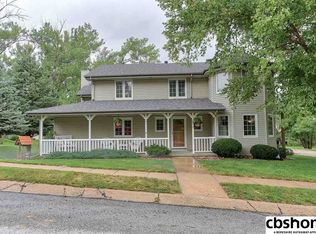 5010 N 110th Cir, Omaha, NE 68164
